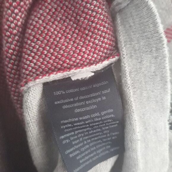 Tommy Hilfiger Sweater Womens S/P Gray Black Red Arglye Print Pullover V Neck - Picture 8 of 8